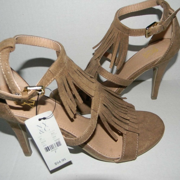 NEW Tan Fringe Heels Size 7 - Picture 4 of 5